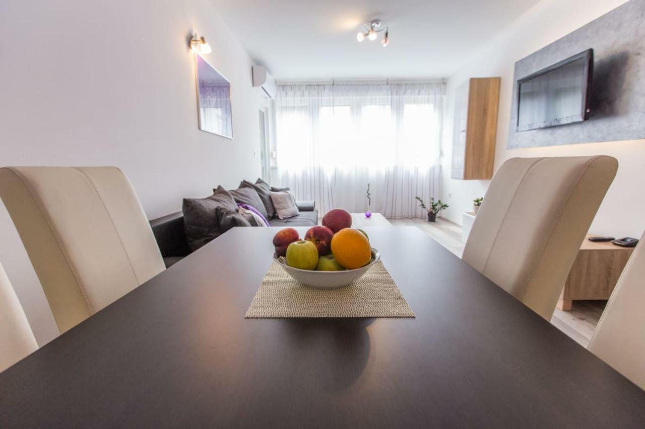 Apartment Amelia Pula Dış mekan fotoğraf